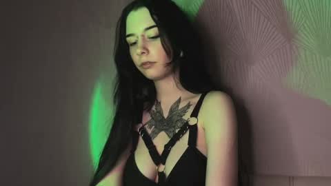 mistress Bastet and  mintcola online show from January 2025 09:22:01 PM