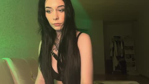 mistress Bastet and  mintcola online show from January 2025 03:01:01 PM