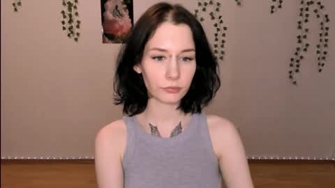 mistress Bastet and  mintcola online show from March 2026 05:07:02 PM