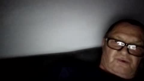 Snapshot of frauenfeind1 chatting on March 2025 08:31:02 PM Wolfi online show from March 2025 08:31:02 PM