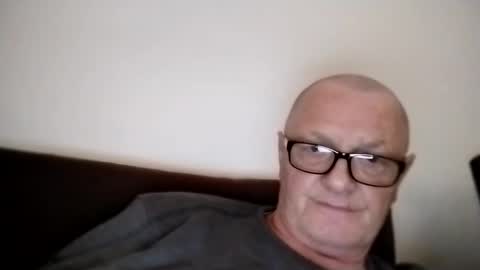 Snapshot of frauenfeind1 chatting on January 2026 09:57:02 AM Wolfi online show from January 2026 09:57:02 AM