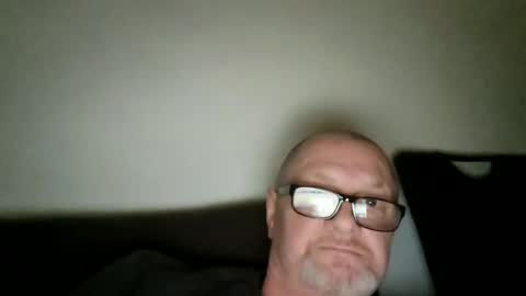 Snapshot of frauenfeind1 chatting on February 2026 08:12:01 AM Wolfi online show from February 2026 08:12:01 AM