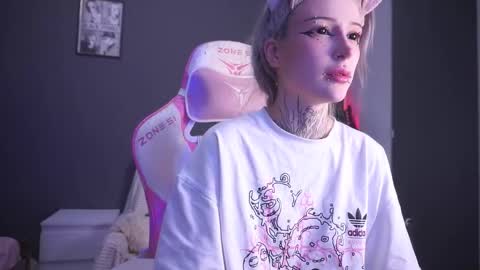 Asya UwU   online show from January 2026 08:22:02 PM