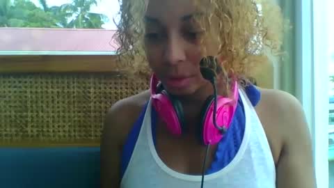 Snapshot of freakjawn1992 chatting on December 2024 03:57:01 PM FreakJawn online show from December 2024 03:57:01 PM