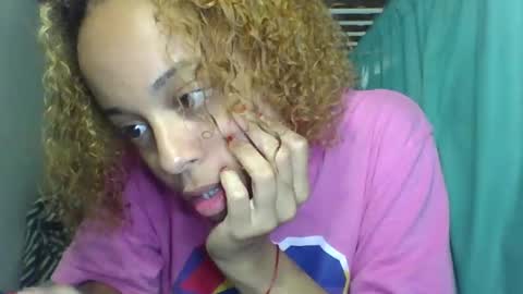 Snapshot of freakjawn1992 chatting on January 2025 06:06:01 PM FreakJawn online show from January 2025 06:06:01 PM