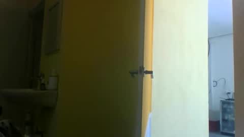 Snapshot of freakjawn1992 chatting on March 2025 05:39:02 PM FreakJawn online show from March 2025 05:39:02 PM