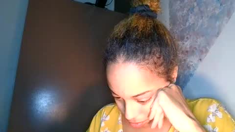 Snapshot of freakjawn1992 chatting on November 2025 01:27:02 AM FreakJawn online show from November 2025 01:27:02 AM