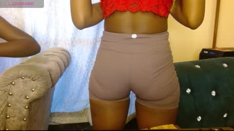 Snapshot of freaky_shamzzy chatting on October 2025 02:51:02 PM shamika online show from October 2025 02:51:02 PM