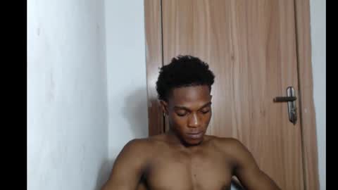 Snapshot of freakyslut30 chatting on February 2025 07:54:02 PM freakyslut30 online show from February 2025 07:54:02 PM