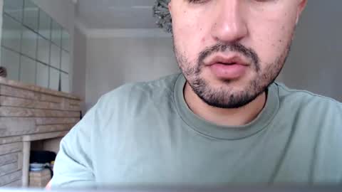 fred_555 online show from February 2025 11:04:02 PM