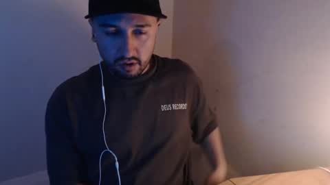 fred_555 online show from September 2025 10:04:02 AM