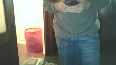 Snapshot of fred_spooner2 chatting on October 2025 01:27:02 AM fred_spooner2 online show from October 2025 01:27:02 AM