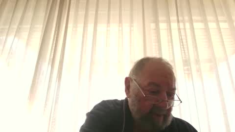 Snapshot of fredaldavid chatting on April 2026 08:15:02 AM David Fredal online show from April 2026 08:15:02 AM