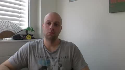 freddow online show from February 2025 02:57:01 PM