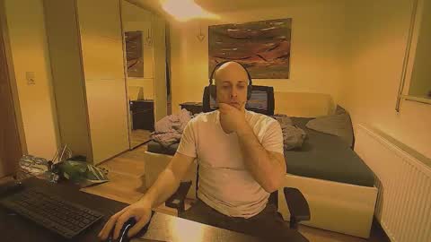 Snapshot of freddow chatting on March 2026 09:29:02 PM freddow online show from March 2026 09:29:02 PM