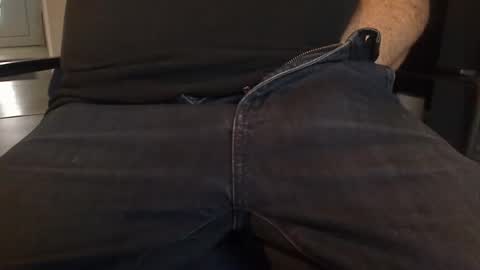 Snapshot of freddy037 chatting on February 2026 01:32:02 PM freddy037 online show from February 2026 01:32:02 PM