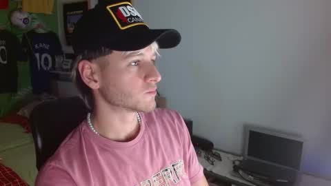 Snapshot of freddy_star chatting on January 2026 09:50:02 PM Frederick Perin online show from January 2026 09:50:02 PM