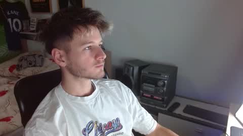 Snapshot of freddy_star chatting on February 2026 02:40:02 PM Frederick Perin online show from February 2026 02:40:02 PM