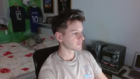 Snapshot of freddy_star chatting on February 2026 02:16:02 PM Frederick Perin online show from February 2026 02:16:02 PM