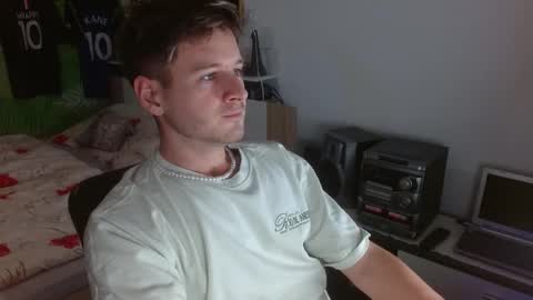 Snapshot of freddy_star chatting on February 2026 03:33:01 PM Frederick Perin online show from February 2026 03:33:01 PM