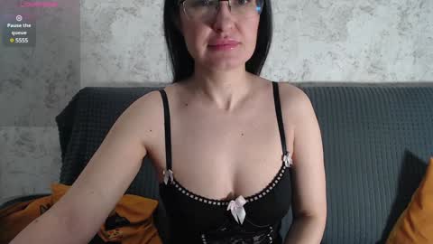 frederica_ online show from December 2024 10:23:02 AM