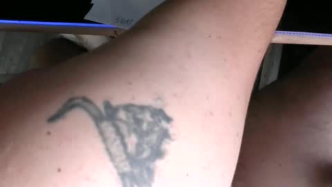 Snapshot of fredi382 chatting on September 2025 09:53:02 AM Manix online show from September 2025 09:53:02 AM