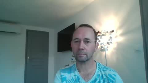 fredodu41 online show from December 2024 12:38:01 PM