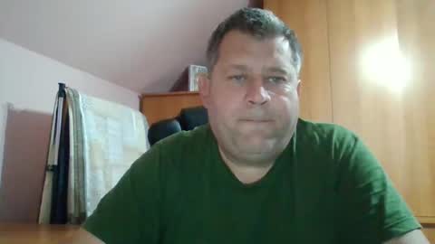 freeboy80180 online show from November 2025 08:36:01 AM