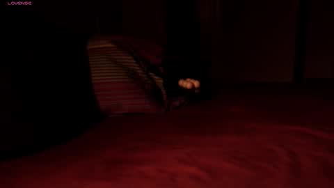 Duckmysick online show from February 2026 01:17:01 AM