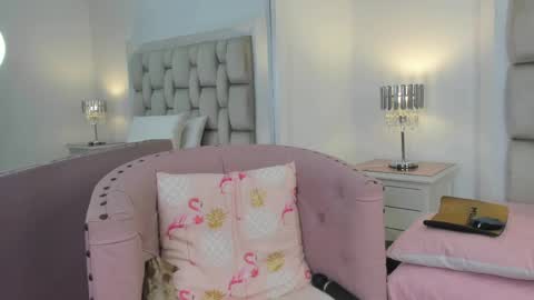 Frehia   online show from April 2026 11:10:02 AM