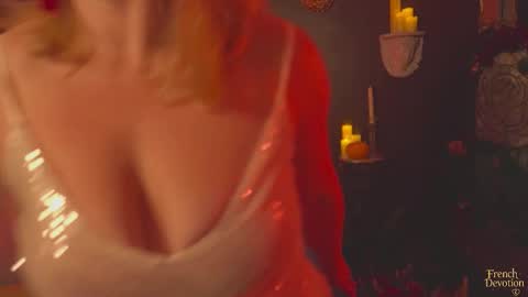 Snapshot of french_devotion chatting on October 2025 06:20:01 PM Louise or Lou 3 online show from October 2025 06:20:01 PM