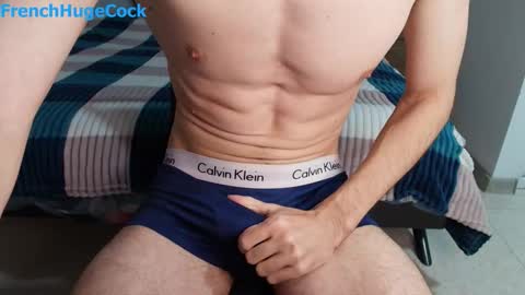 Snapshot of french_huge_cock chatting on November 2025 05:32:02 AM Manson FrenchHugeCock online show from November 2025 05:32:02 AM