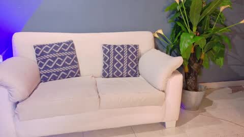 Xavier online show from September 2025 01:16:02 AM