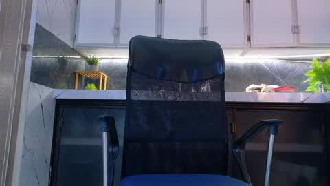 Xavier online show from March 2026 07:08:01 PM