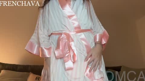 Snapshot of frenchava chatting on October 2025 01:59:02 AM Ava online show from October 2025 01:59:02 AM