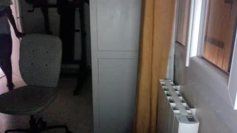 Snapshot of frenchie_bbc chatting on February 2025 10:43:02 AM Trezaza online show from February 2025 10:43:02 AM