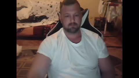 Snapshot of frenks117864 chatting on December 2025 06:46:02 PM frenks117864 online show from December 2025 06:46:02 PM