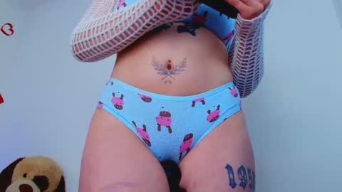 Charick  online show from September 2025 04:55:02 AM