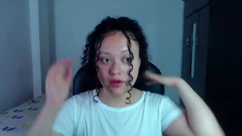 Louise  online show from January 2025 05:15:02 AM