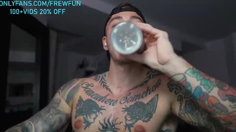 Snapshot of frewfun chatting on September 2025 02:11:02 AM cameron online show from September 2025 02:11:02 AM