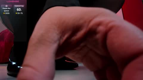 Snapshot of freya_26 chatting on October 2025 12:58:01 PM Freya online show from October 2025 12:58:01 PM