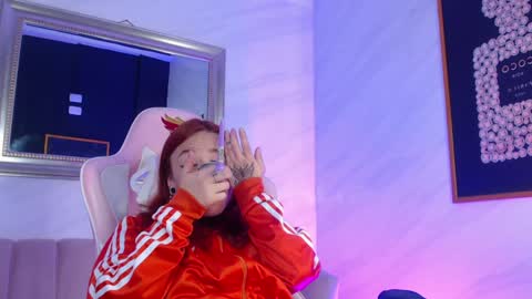 Snapshot of freya_b chatting on January 2025 09:25:02 AM freya online show from January 2025 09:25:02 AM