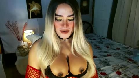 Snapshot of freya_lovestocum chatting on July 2026 07:13:01 PM Miss Frea online show from July 2026 07:13:01 PM