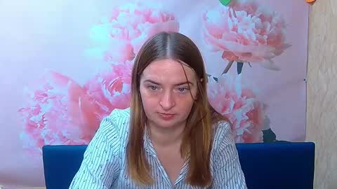 FreyaDak online show from September 2025 05:24:01 PM