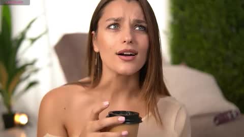 freyaheart online show from October 2025 06:43:01 AM