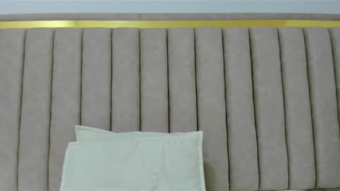 Snapshot of freyamoller_ chatting on February 2026 07:07:01 PM FreyaMoller online show from February 2026 07:07:01 PM