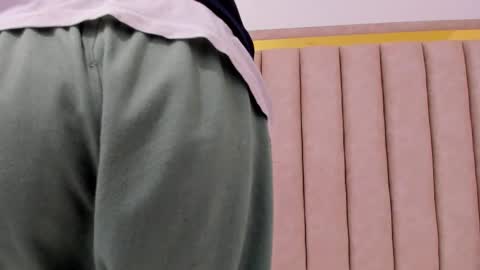 Snapshot of freyamoller_ chatting on February 2026 08:04:01 PM FreyaMoller online show from February 2026 08:04:01 PM