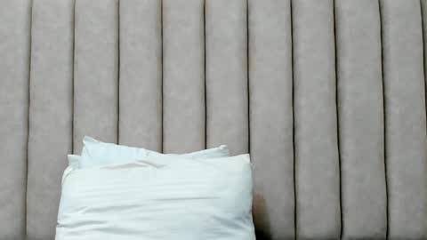 Snapshot of freyamoller_ chatting on February 2026 06:42:01 PM FreyaMoller online show from February 2026 06:42:01 PM