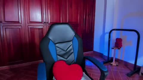 freyanatural online show from May 2026 08:16:02 PM