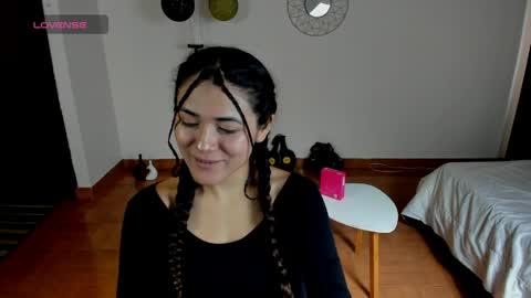 freyarouge online show from April 2026 02:36:02 PM